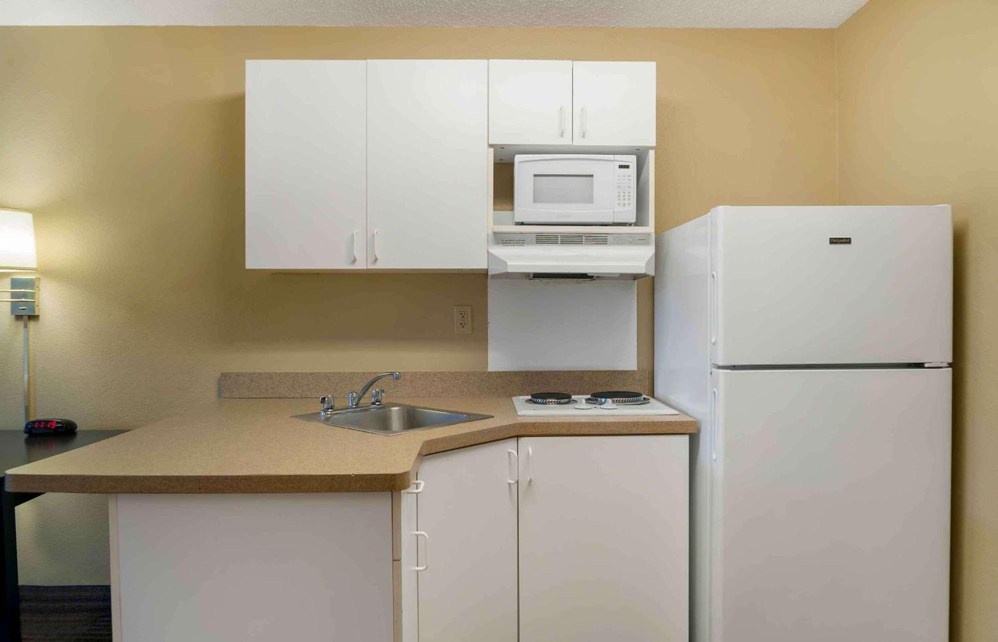 Extended Stay America Suites - Detroit - Metropolitan Airport Romulus Exterior foto
