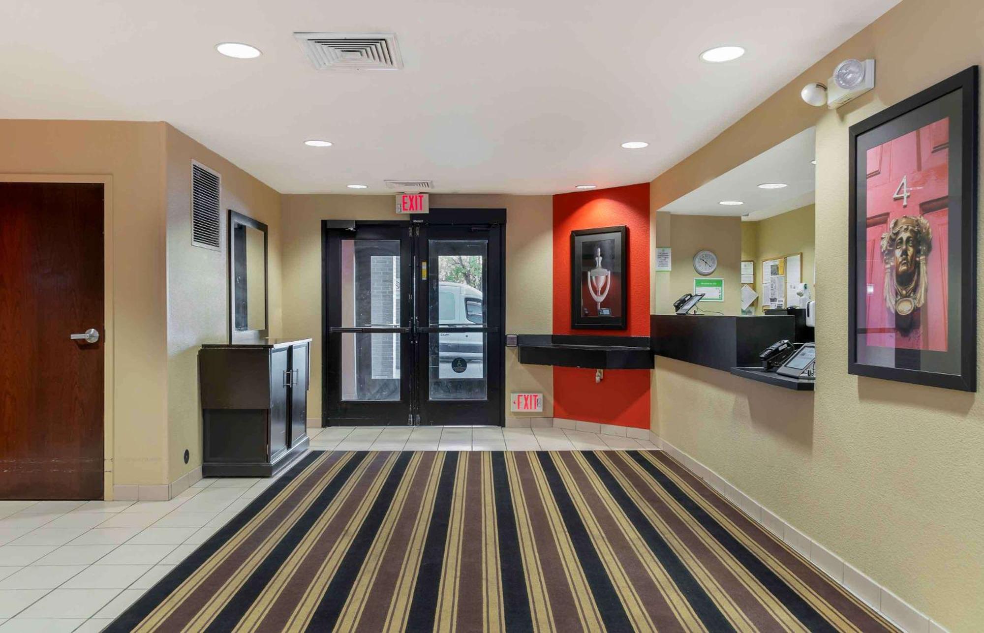 Extended Stay America Suites - Detroit - Metropolitan Airport Romulus Exterior foto