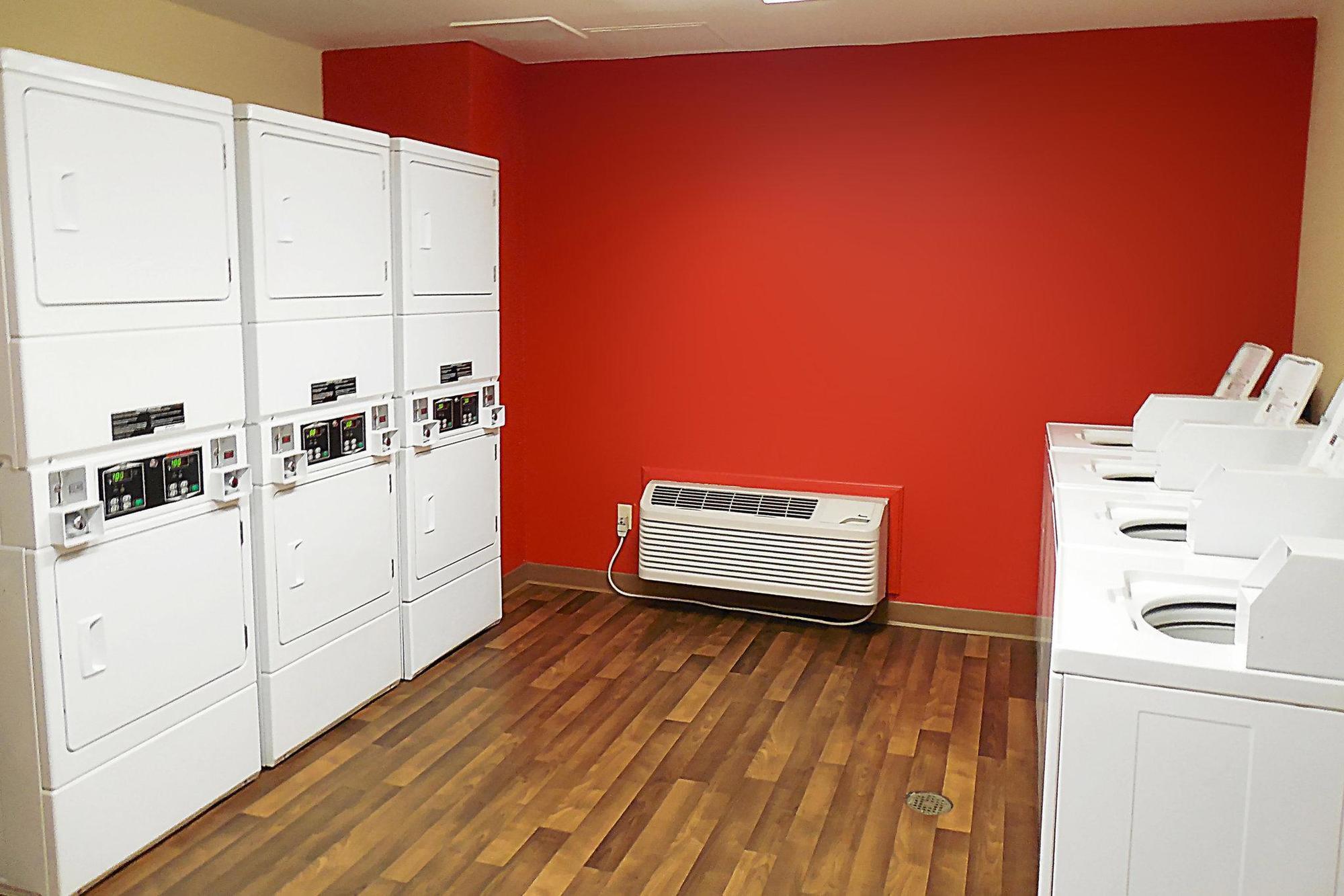 Extended Stay America Suites - Detroit - Metropolitan Airport Romulus Exterior foto